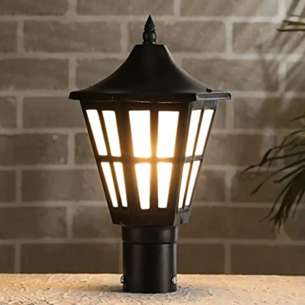 Hurricane_Gate_light_1