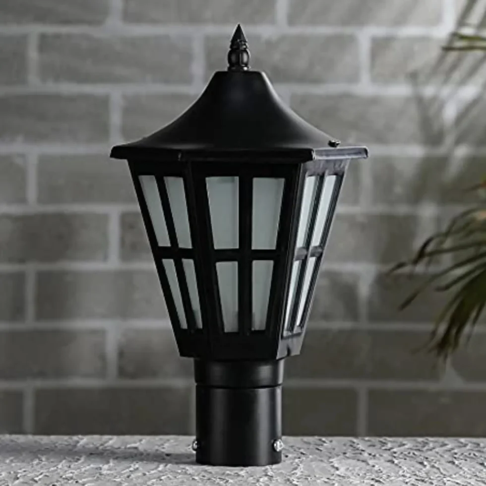 Hurricane_Gate_light_2