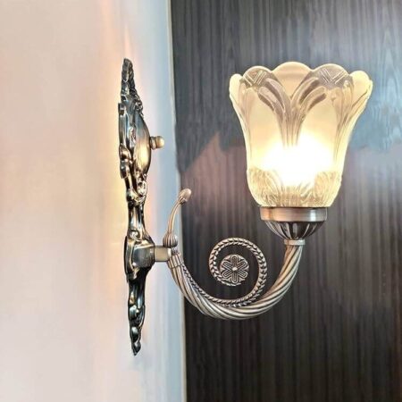 antique-finish-round-shape-wall-lamp-2
