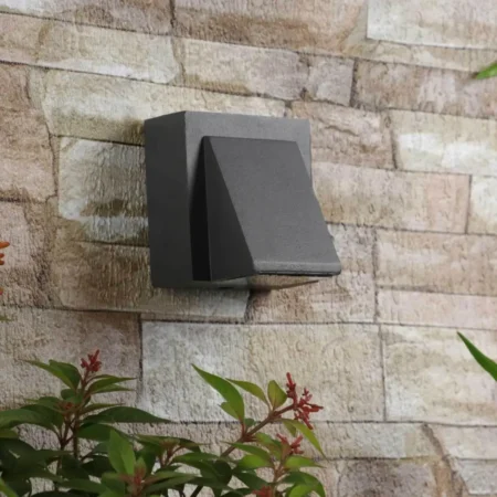 1-way-outdoor-half-K-led-light