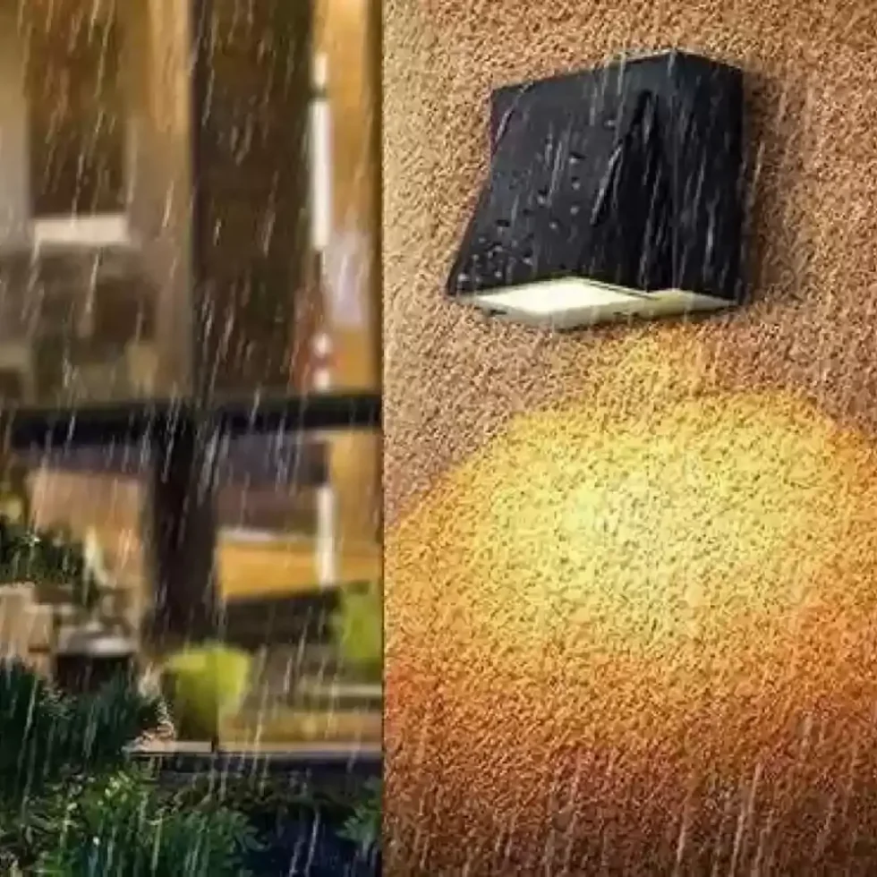 1-way-outdoor-half-K-led-light