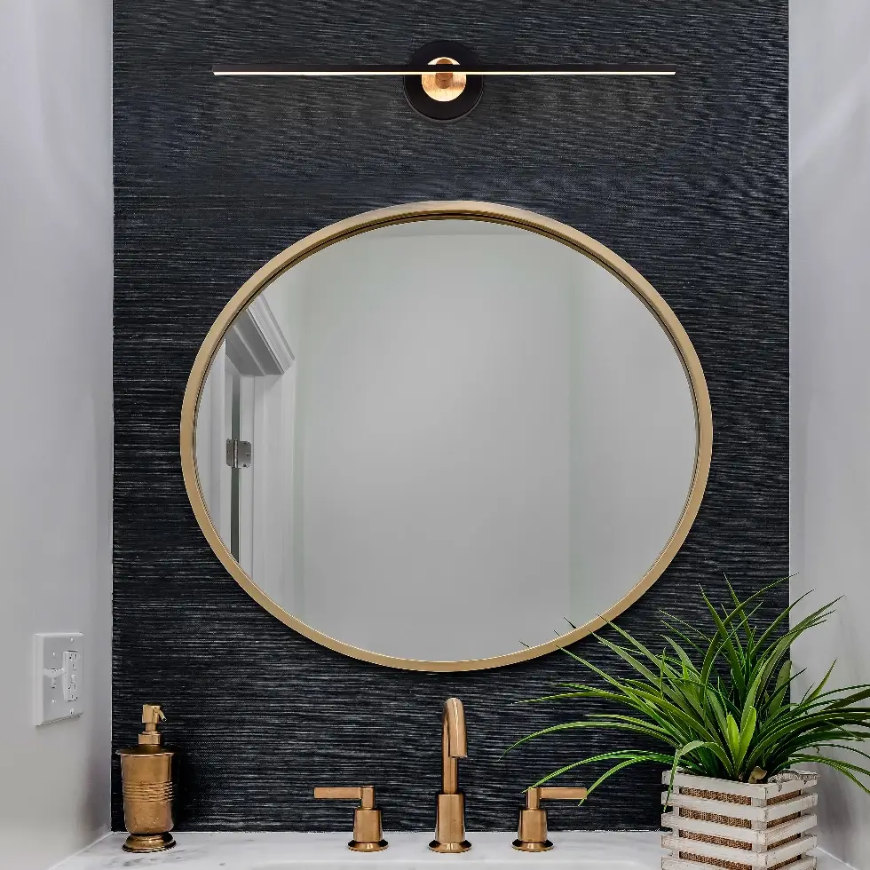 black-gold-picture-light-2